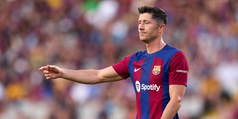 Lewandowski đang mang tới rất nhiều bàn thắng cho đội chủ sân Camp Nou